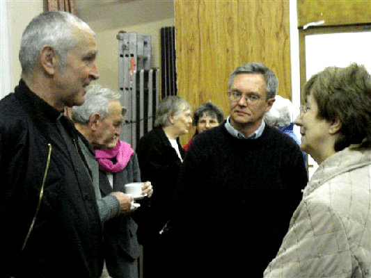 Image: Canon Martin Draper with Andrew Parnell and Joyce Beaumont