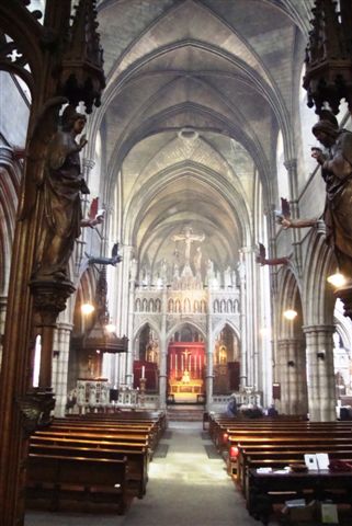 Image: St John Holland Park: nave