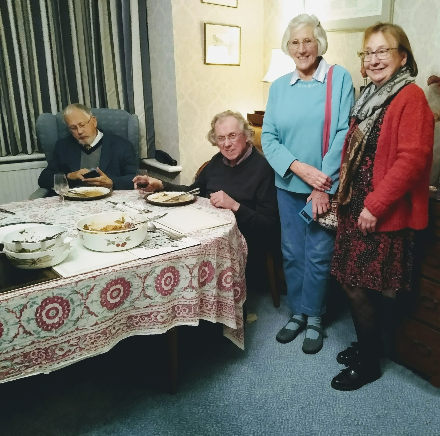 Image: EDOA members in the dining room